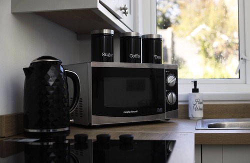 Cradley Casa | Beautiful home in the West Midlands near Birmingham sleeps up to 6 people