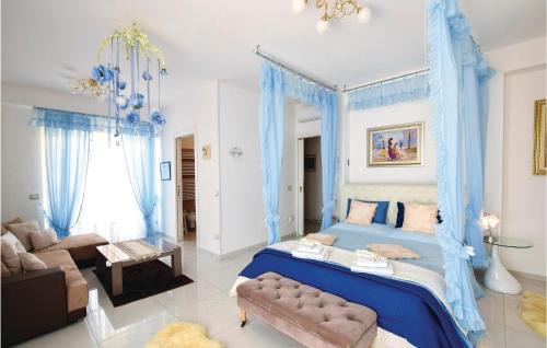 Tortora Marina Casa | Beautiful Home In Tortora Praia A Mare