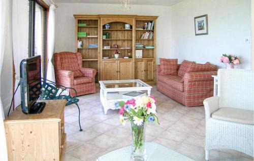 Trelevern Casa | Beautiful Home In Trélévern With Wifi