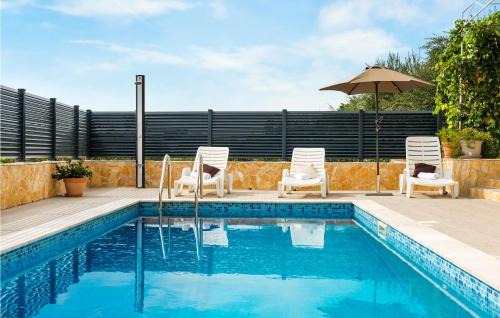 Tugare Casa | Beautiful Home In Tugare