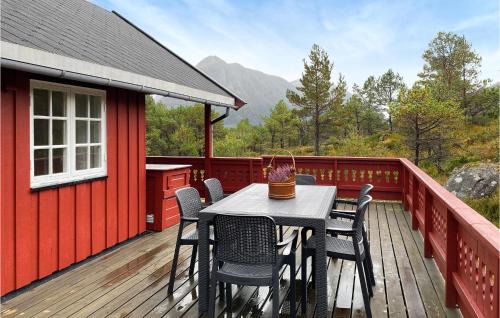 Aure Casa | Beautiful Home In Tustna With Wifi