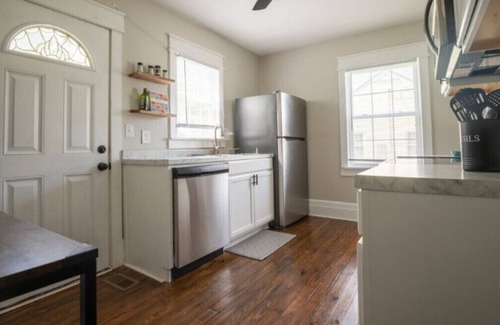 Terry Sanford Casa | Beautiful home in a peaceful neighborhood centrally located in Fayetteville.