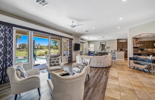 Indio Casa | Beautiful Home is a Sunshine Lovers Dream!!!