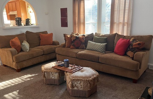 Manson Casa | Beautiful Home Near Kerr Lake