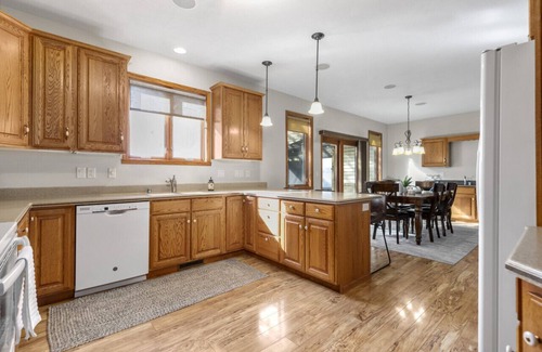 Black Wolf Casa | Beautiful home on Lake Winnebago