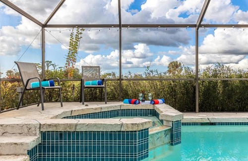 Pebble Beach Casa | Beautiful home overlooking a freshwater pond and golf course
