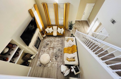 Salinas Casa | Beautiful home situated on a cul-de-sac