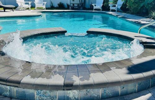 Indian Rocks Beach Casa | Beautiful home with large pool! Close to the beach!
