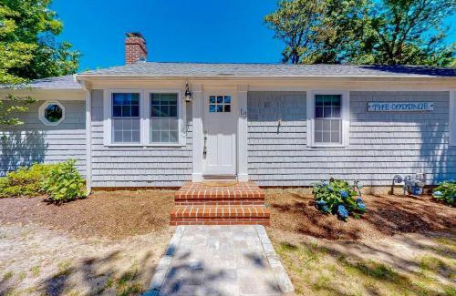 West Yarmouth Casa | Beautiful Home Walk to Water Dog Welcome