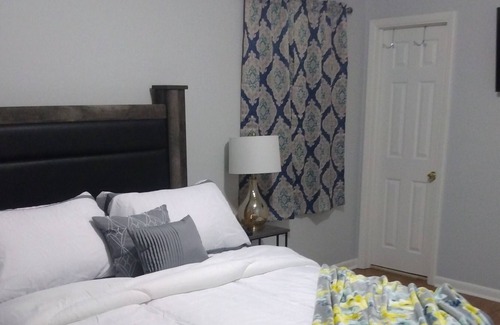 Windsor Forest Casa | beautiful home with a lot place to create go memories with your family an friend