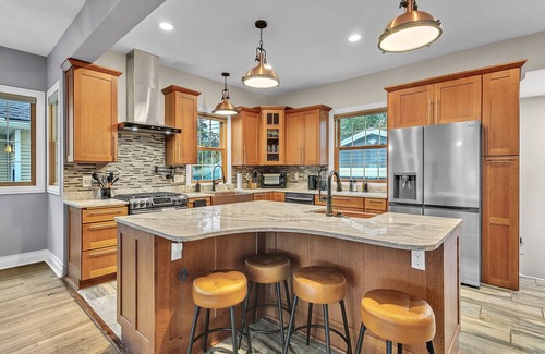 Racine Casa | Beautiful home with amazing Lake Michigan views