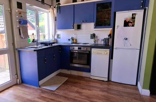 Dunmurry Casa | Beautiful home with garden great location