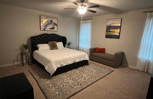 Hutto Casa | Beautiful Home with Modern Rooms