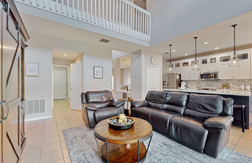 Highgate Park Casa | Beautiful home with private pool and space for the whole family