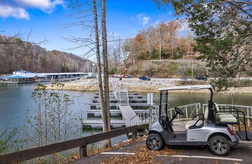 Tullahoma Casa | Beautiful Home with Lake and Marina Access, Firepit, Golf Cart Included