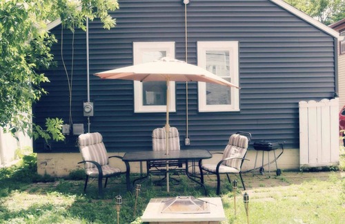 Fond du Lac Casa | Beautiful home with massage shower!