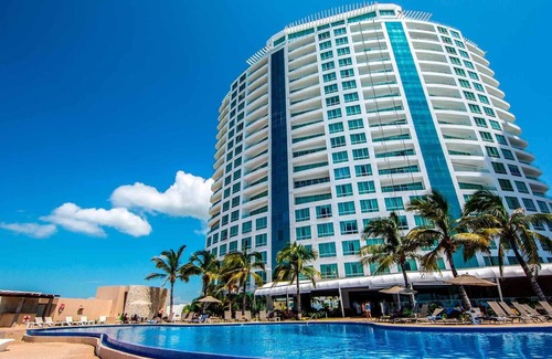 Marina Mazatlán Apartamento | Beautiful hotel suite Mazatlan christmas week