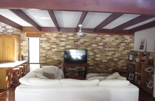 South West Rocks Casa | Beautiful house, located in a quiet area of town with its own private pool