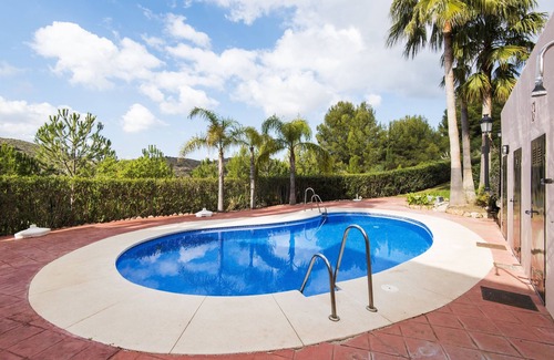 Alhaurín el Grande Casa | Beautiful House with Pool, Golf Course, Terraces, Wi-Fi and Air Conditioning