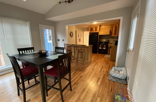 Marietta Casa | Beautiful House 4 ENTIRE Family near Suntrust Park
