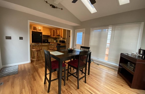 Marietta Casa | Beautiful House 4 ENTIRE Family near Suntrust Park