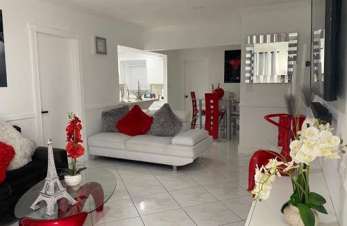 Flagami Apartamento | Beautiful House 7 min from Miami Airport w FREE parking