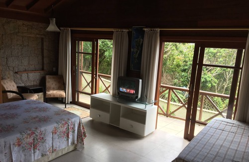 Acores Casa | Beautiful house, in an incredible location, with swimming pool and panoramic views.