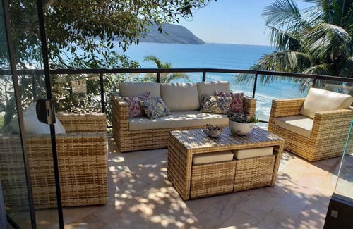 Acores Casa | Beautiful house, in an incredible location, with swimming pool and panoramic views.