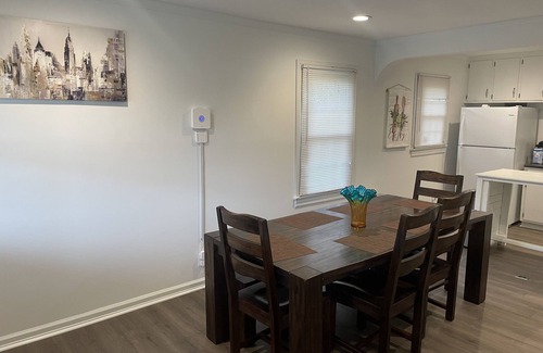 Greensboro Casa | Beautiful house close to downtown & Cone Hospital
