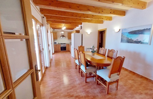Cala Llombards Casa | Beautiful house for 6 pers. with pool, W-LAN, air conditioning, close to the beach, sea view