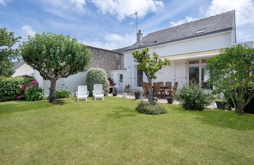 Saille Chalet De Esquí | Hermosa casa para 6, en el corazón de las marismas