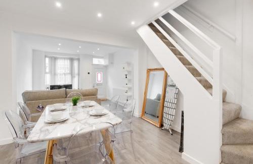 Liverpool Casa | Beautiful House - Free Parking - 5 mins to centre