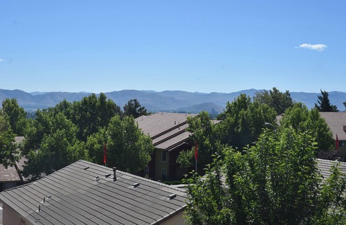 Northwest Reno Casa | Hermosa casa, excelentes vistas, excelente ubicación al final de una calle sin salida.