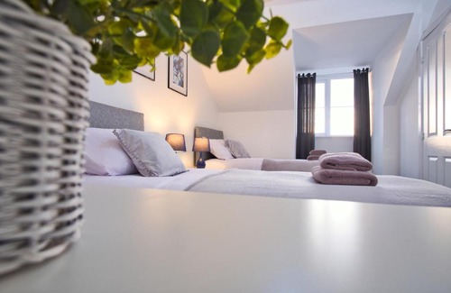 Peterborough Casa | BEAUTIFUL HOUSE in a QUIET LOCATION
