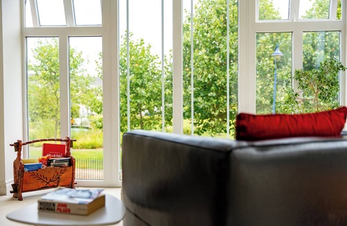 Camberley Casa | Hermosa casa en una ubicación tranquila