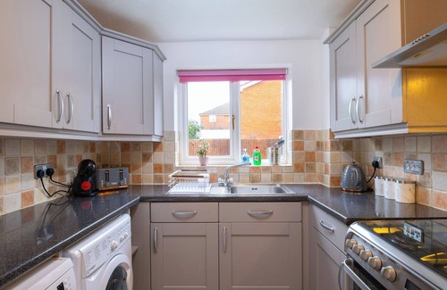 Cherry Hinton Casa | Beautiful House in Cambridge, Free Parking, No Sofabeds, Sleeps 6