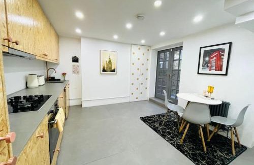 Harrow Road Casa | Beautiful House in Little Venice