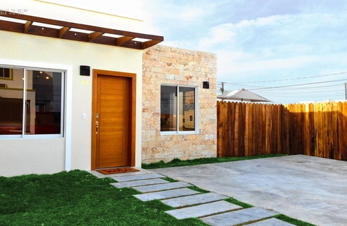 Veron Casa | Hermosa casa en Punta Cana, a solo 15 minutos del aeropuerto.