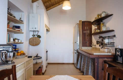 Azenhas do Mar Casa | HERMOSA CASA EN UN ACANTILADO POR EL OCÉANO