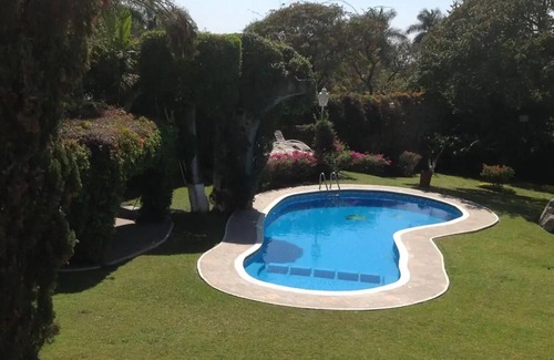 Cuernavaca Casa | Preciosa casa, alberca con caldera, enorme jardin
