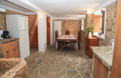 Colares Casa | Hermosa casa en alquiler con piscina