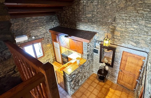 Coll de Nargó Cabaña | Confortable casa, 6/7 Personas. Piscina. Barbacoa pirvada. Wi-Fi