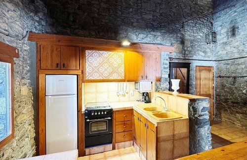 Coll de Nargó Cabaña | Confortable casa, 6/7 Personas. Piscina. Barbacoa pirvada. Wi-Fi