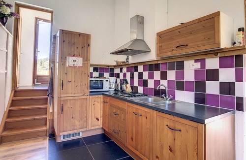 La Liviniere Casa | Beautiful house with views and a shared pool