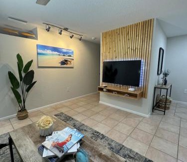Trailer Estates Casa | Beautiful house with jacuzzi near AnnaMariaIsland