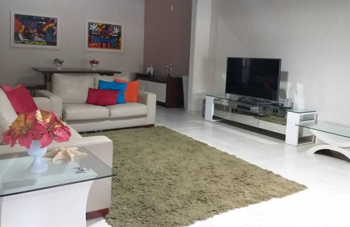 Silop Casa | Beautiful house with pool in Ubatuba!!!