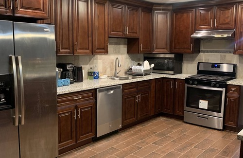 Dickinson Casa | Beautiful house with 4 bedrooms and 3 bathrooms