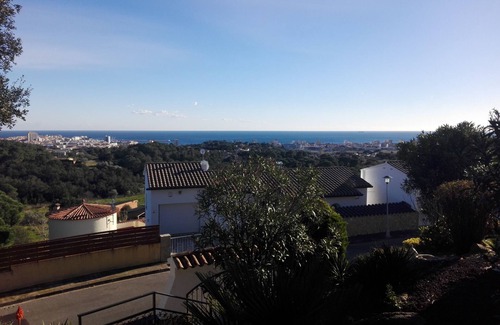 Calonge Chalet De Esquí | Beautiful house with wonderful sea vieux,nice garden,swimming pool and tenis
