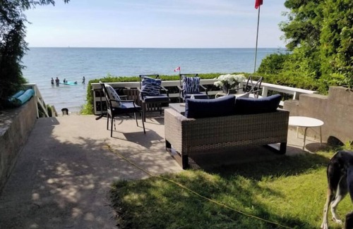 Port Elgin Cabaña | Beautiful Huron lakefront cottagenn