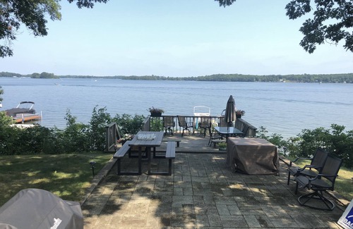 Shelbyville Cabaña | Gun Lake Cottage - 4 Dormitorios - Private Drive - Hill Top Vistas - Gran zona de nadar